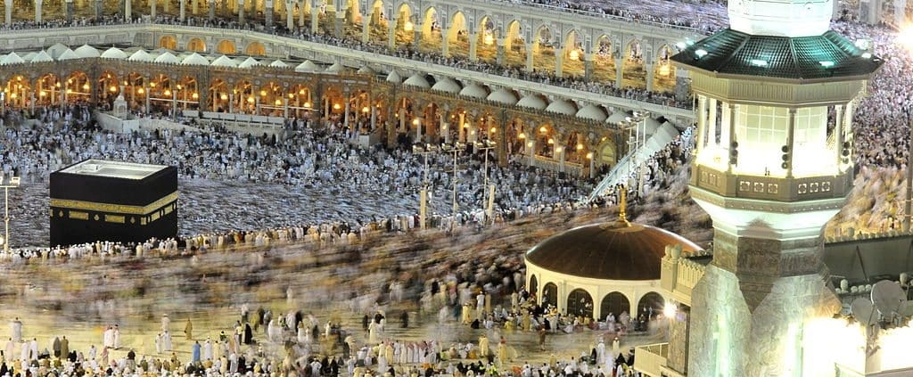non muslims travel to mecca